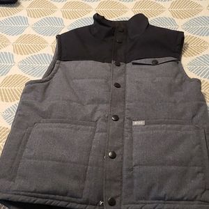 Figs puffy vest
